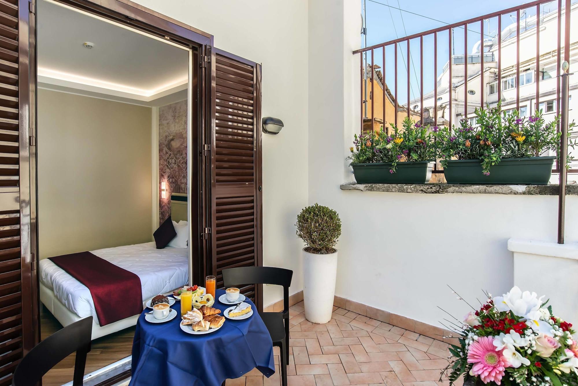 Memphis Hotel 4*