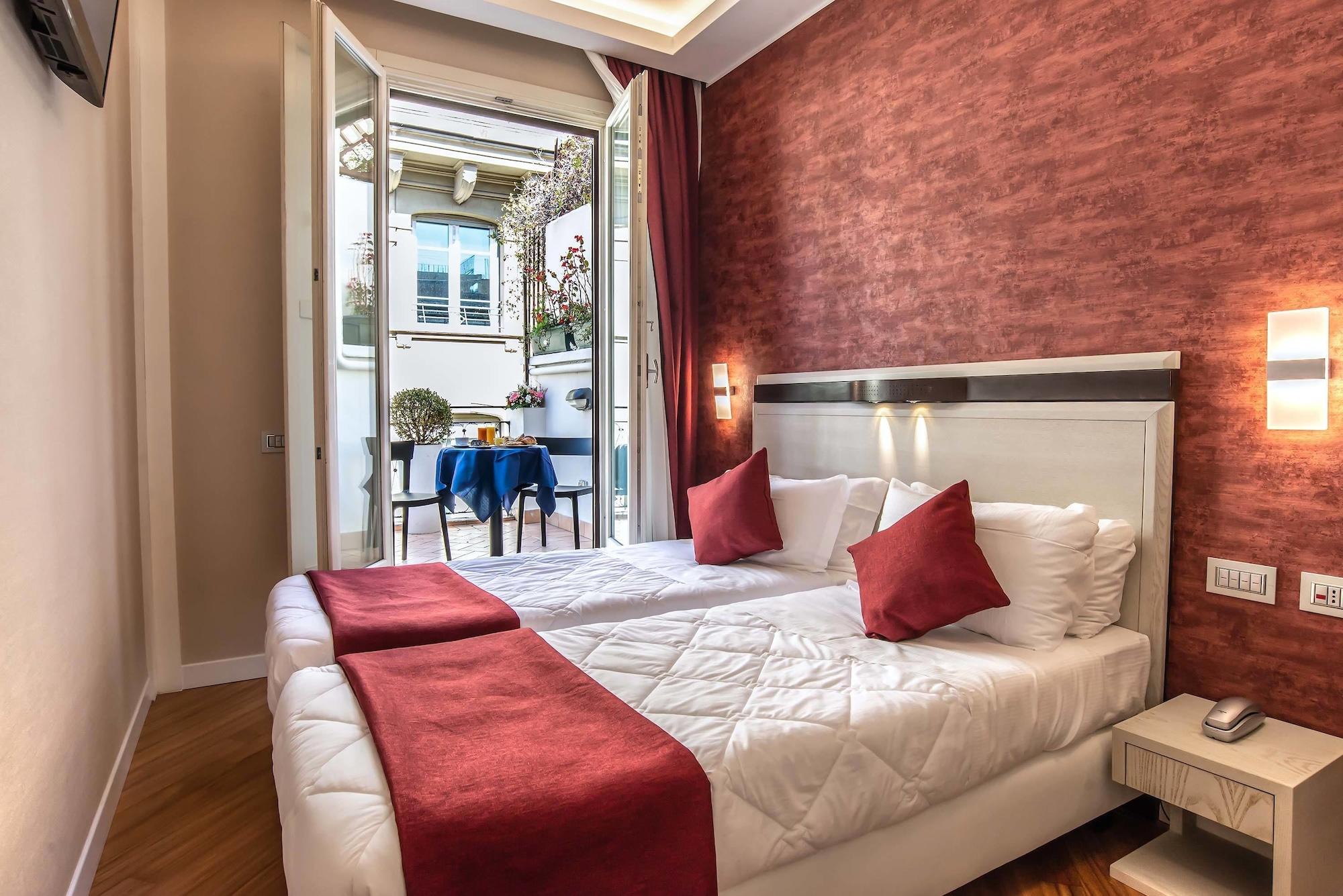 Memphis Hotel 4*