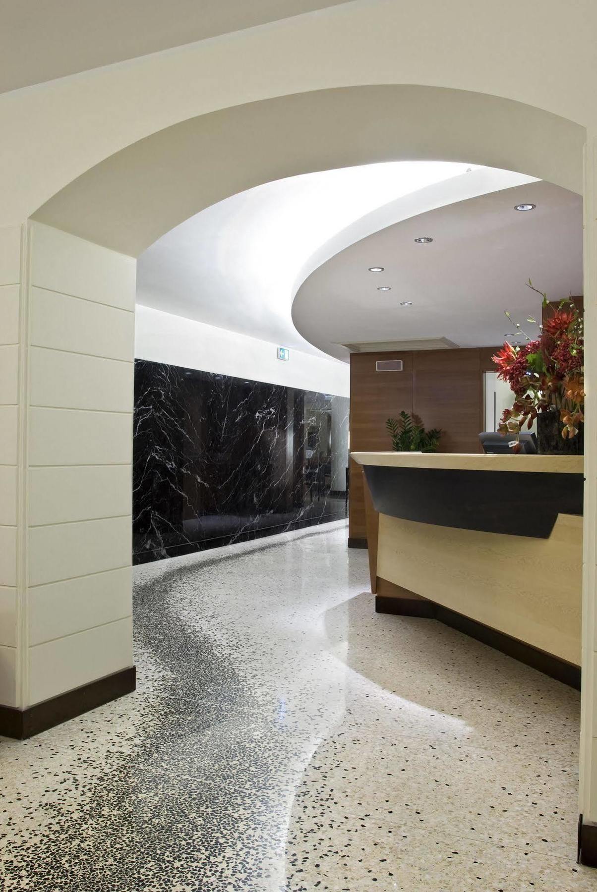 Memphis Hotel 4*